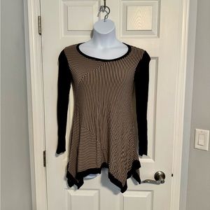 Philosophy asymmetrical striped top with handkerchief hem, size L